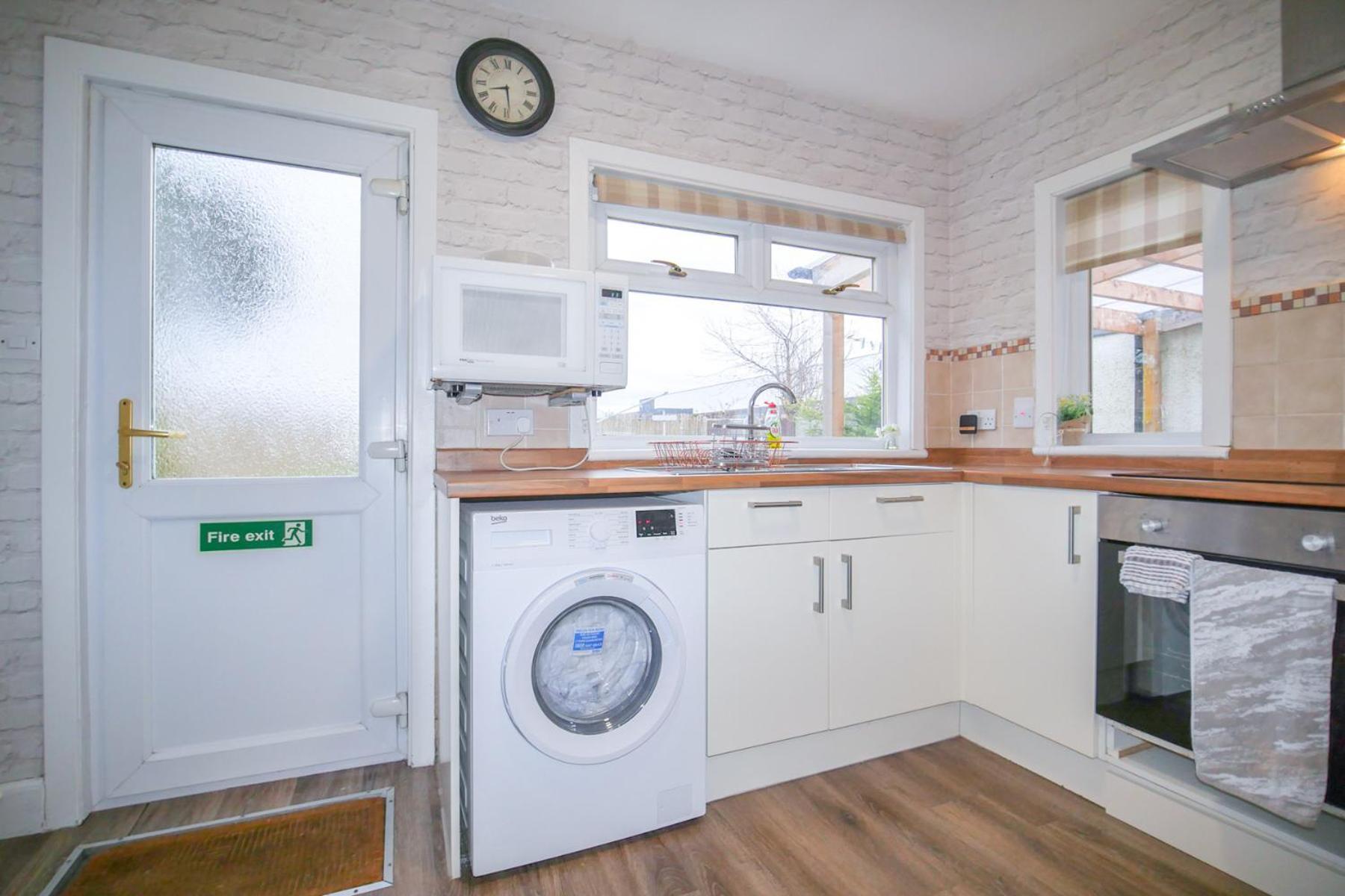 Lochlash 3 Bedroom House Inverness Luaran gambar